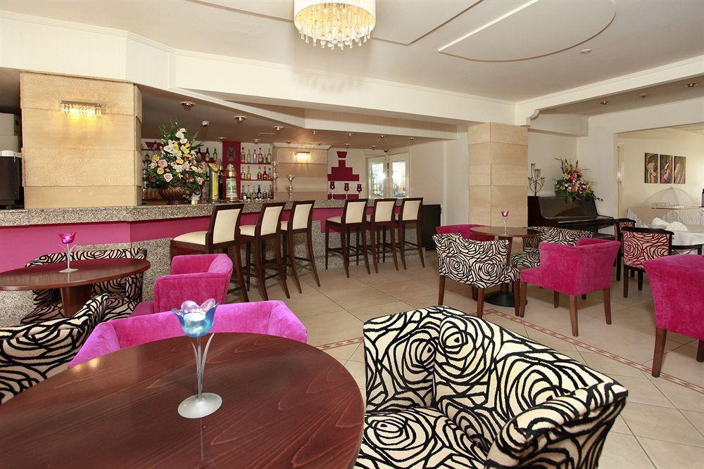 Jasmine Hotel Apartments Limasol Dış mekan fotoğraf