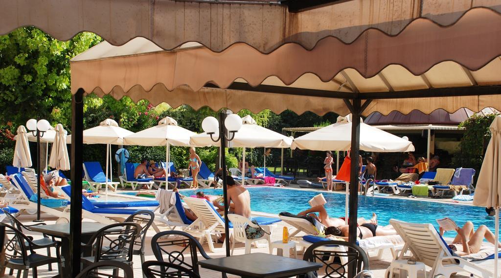 Jasmine Hotel Apartments Limasol Dış mekan fotoğraf