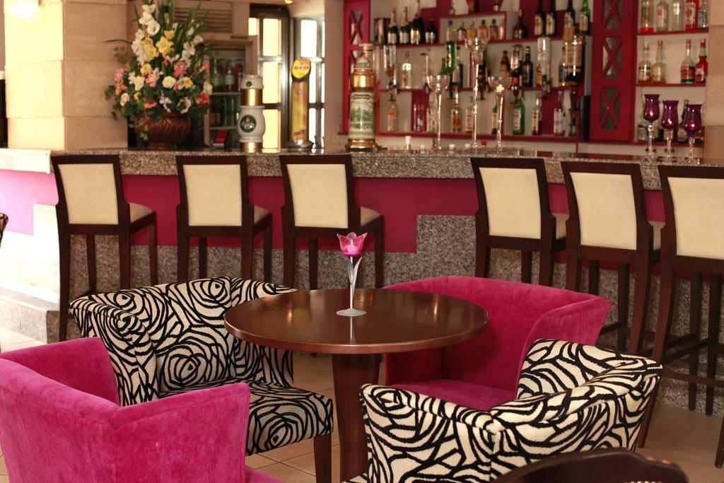 Jasmine Hotel Apartments Limasol Dış mekan fotoğraf