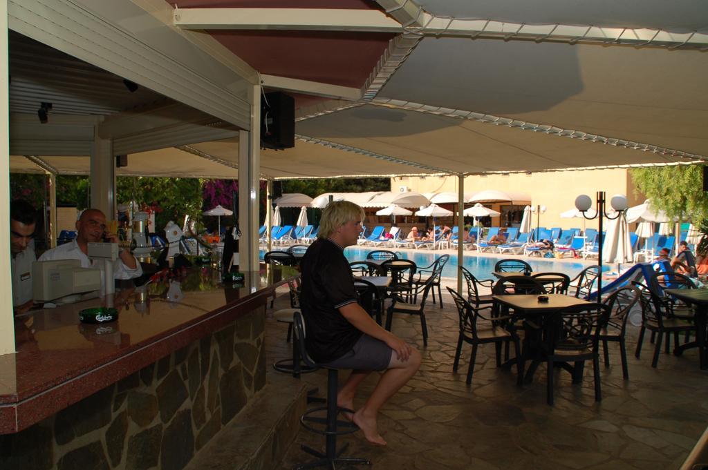 Jasmine Hotel Apartments Limasol Dış mekan fotoğraf