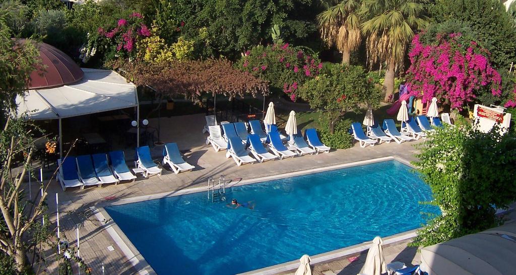Jasmine Hotel Apartments Limasol Dış mekan fotoğraf